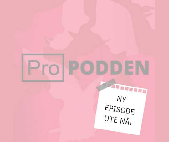 Logoen til ProPodden, med teksten "Ny episide ute nå" på en notislapp nederst,